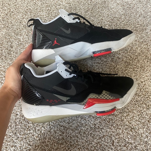 Nike Air Jordan - Picture 1 of 5